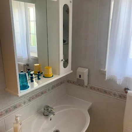 Healthcare&villas * Santa Barbara (Lisbon)